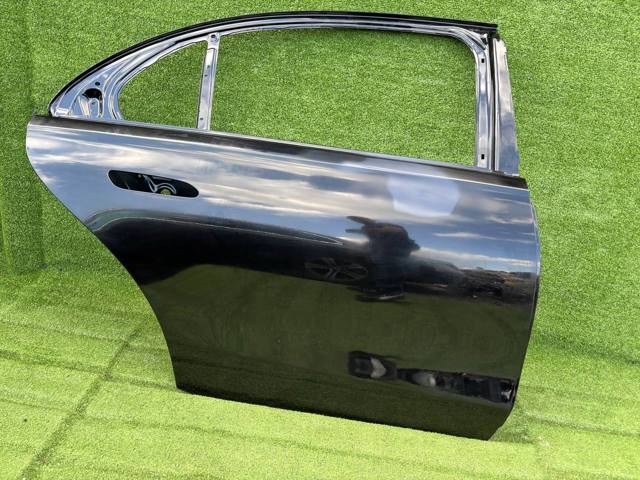 Двері задні в зборі A2237300400 MERCEDES