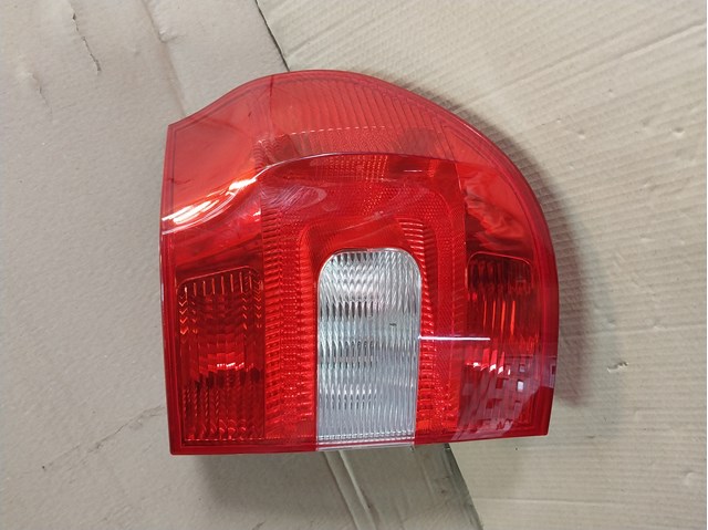 Задній правий стоп 5L0945112 VAG