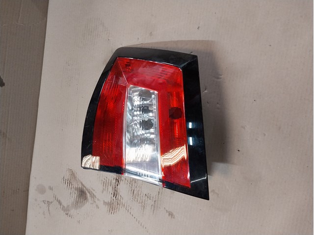 Ліхтар задній правий 6V9945096 VAG