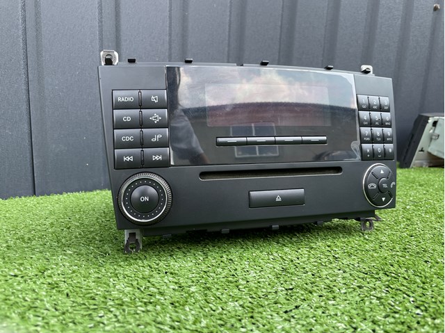 Магнітола A2038705089 MERCEDES