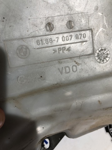 Водяний бачок омивача скла 61667007970 BMW