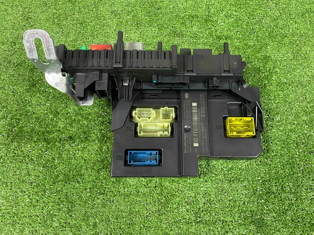 Блок керування сигналами SAM 2045458601 MERCEDES