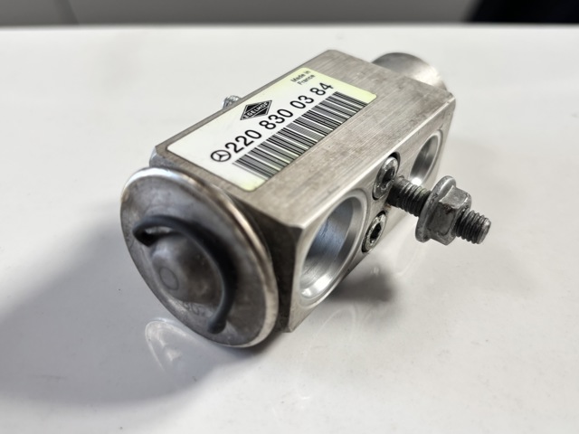 Клапан TRV, кондиціонера 2208300384 MERCEDES