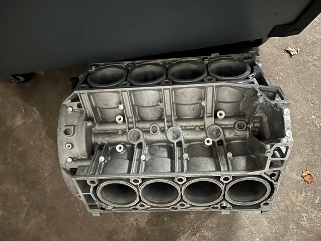 Двигун у зборі 278928 MERCEDES