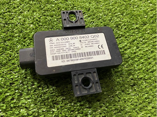 Блок системи контролю тиску в шинах A0009008402 MERCEDES