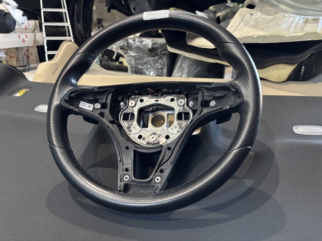 Руль A0014609103 MERCEDES