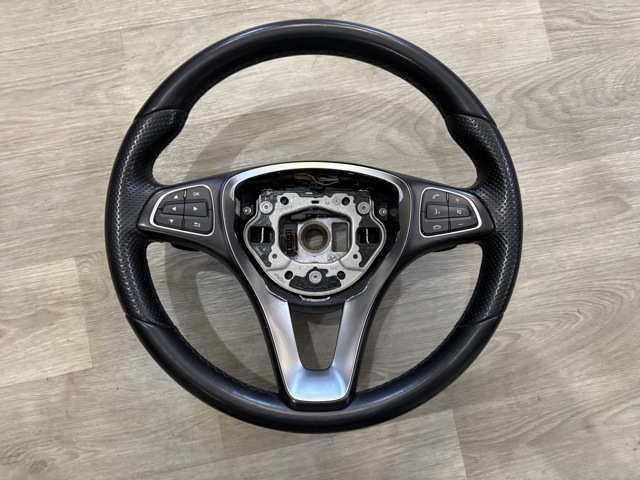 Рульове колесо A00146091039E38 MERCEDES