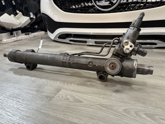 Рульова рейка A1644600300 MERCEDES