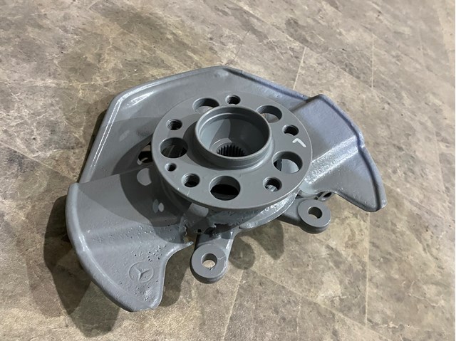 Цапфа поворотного кулака A1693300520 MERCEDES