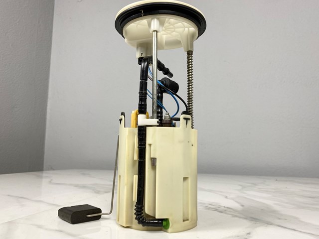 Електробензонасос A1694700594 MERCEDES