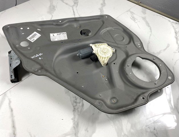 Механізм стеклопод'емника двері задньої, лівої A1697301379 MERCEDES