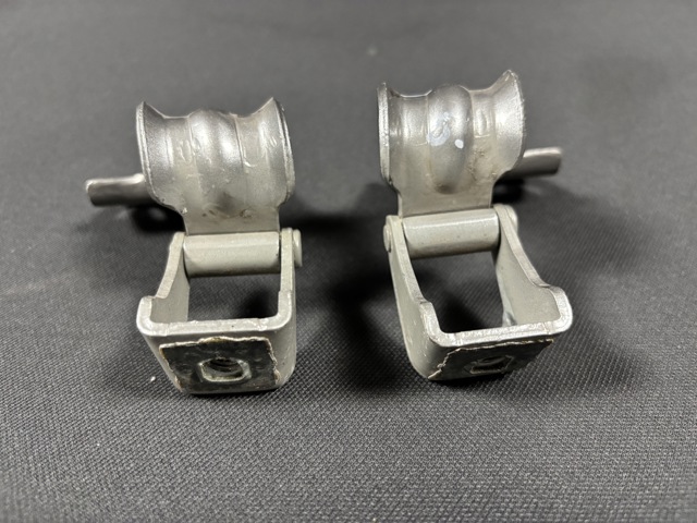 Петля багажника A1697400837 MERCEDES