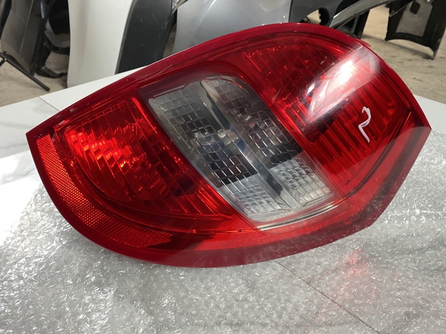 Ліхтар задній правий A1698203064 MERCEDES