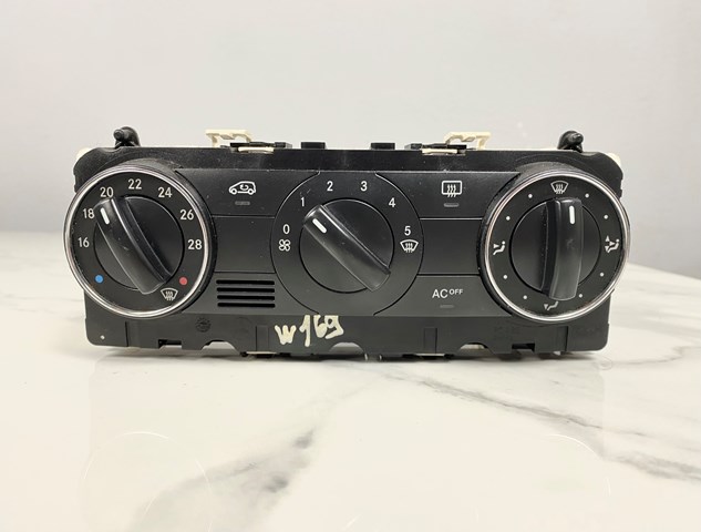 Блок управління режимів опалення / кондиціонування A1698301385 MERCEDES