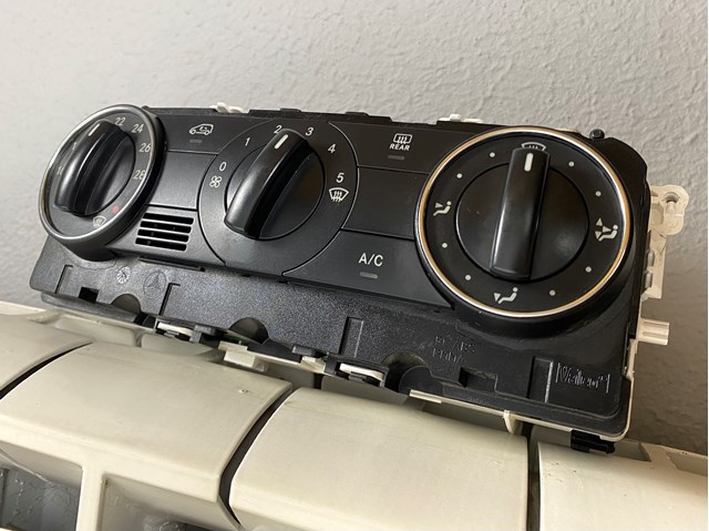 Апаратура регулювання контролю кондиціонування повітря A1698301985 MERCEDES