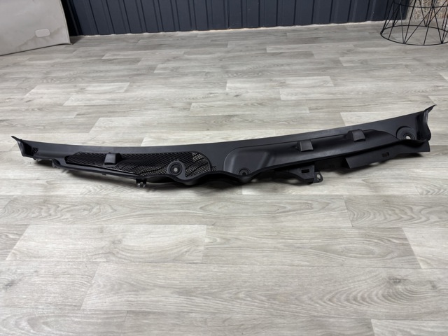 Водостік лобового скла, жабо A2048300013 MERCEDES