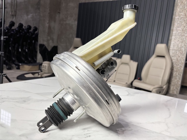 Підсилювач гальма вакуумний A2464300930 MERCEDES