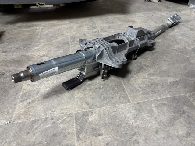 Рульова колонка A2464608801 MERCEDES