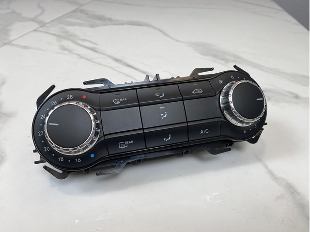 Регулятор вентилятора обігрівача A2469001708 MERCEDES