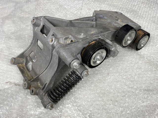 Натяжна планка поліклинового ременя A2662001170 MERCEDES