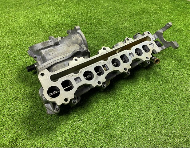 Колектор впускний A6400901537 MERCEDES