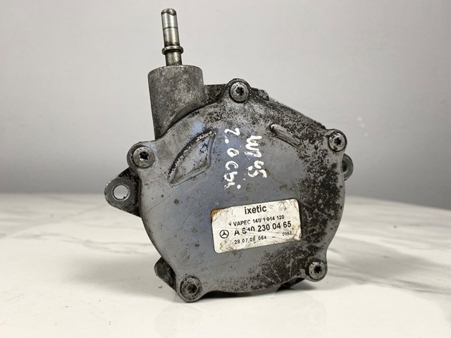 Насос вакуумний A6402300465 MERCEDES