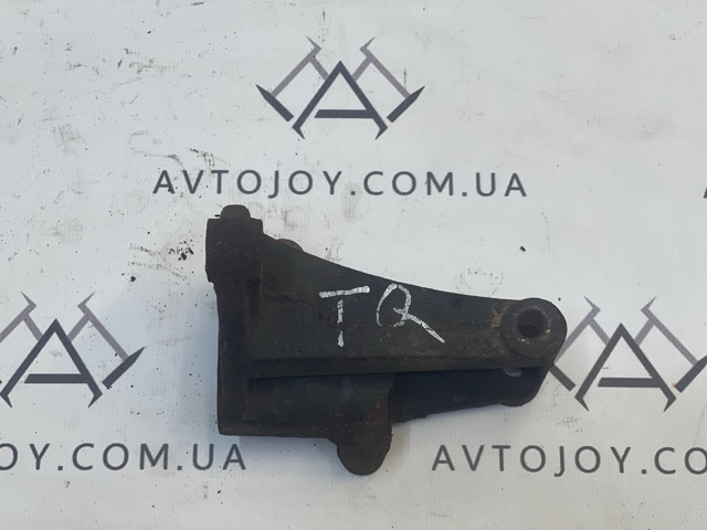 Кріплення генератора 0K88R18371 HYUNDAI