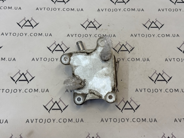 Радіатор масляний 1240A100 MITSUBISHI