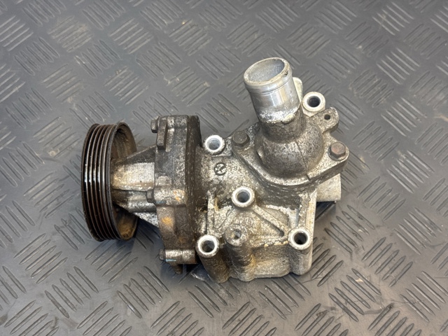 Помпа водяна, (насос) охолодження 1300A140 MITSUBISHI