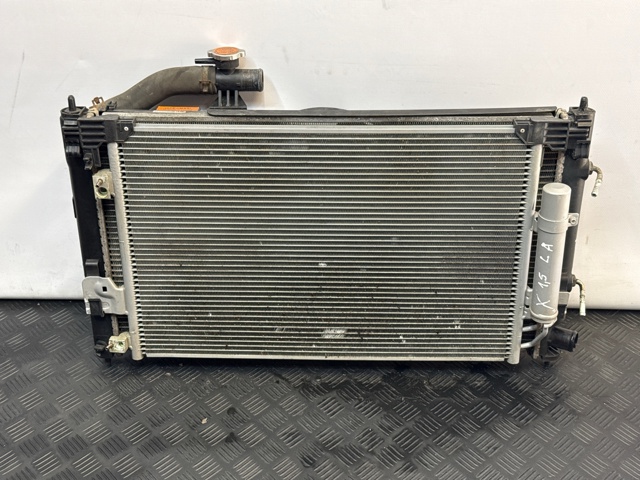 Облицювання рамки радіатора 1355A146 MITSUBISHI