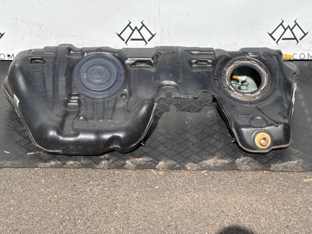 Бензобак 16117416441 BMW