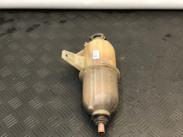 Бачок для води 164700L010 TOYOTA