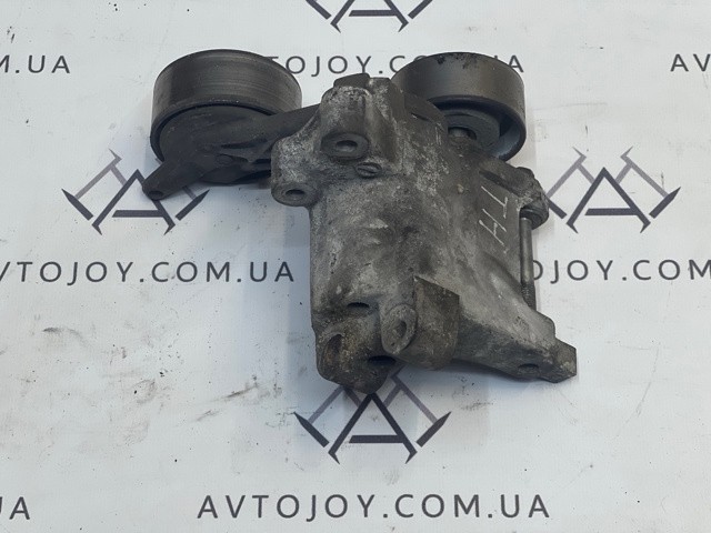 Натяжна планка поліклинового ременя 1662030031 TOYOTA