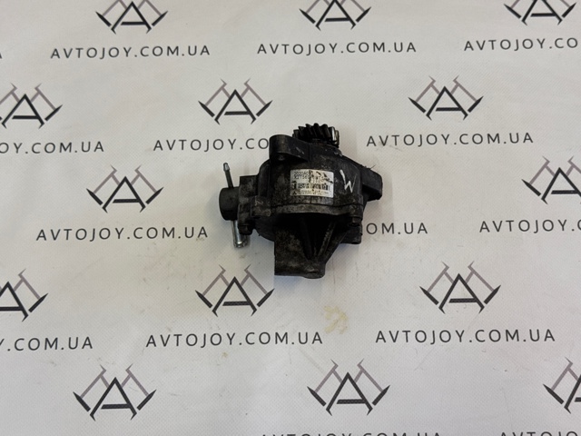 Насос вакуумний 2020A013 MITSUBISHI