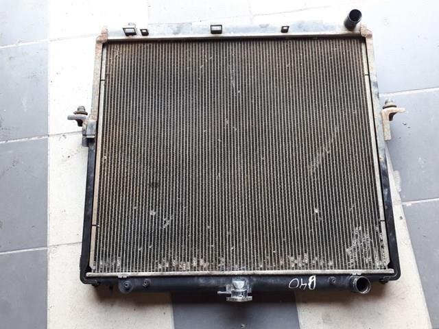 Радиатор охлаждения двигателя d40 2.5d 21460EB30A