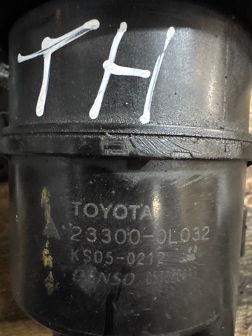 Фільтр палива 233000L032 TOYOTA