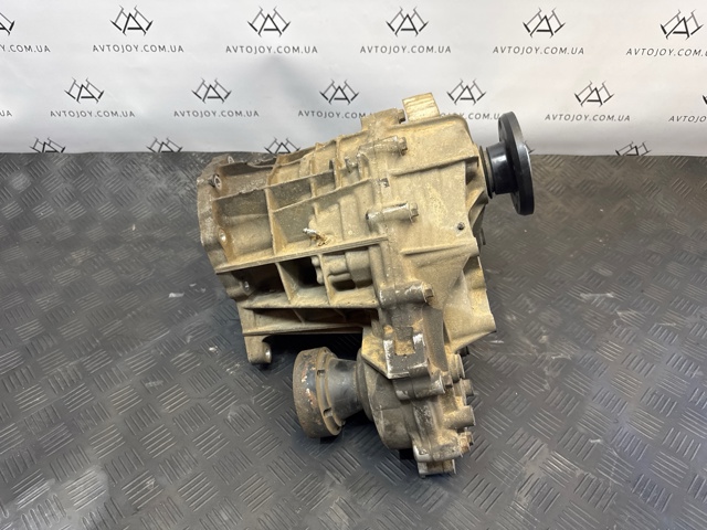 Коробка роздавальна 2453916 FORD
