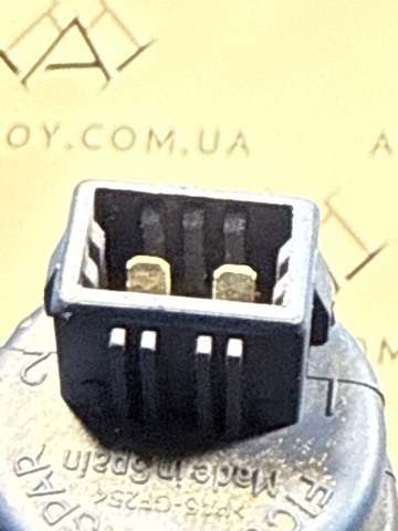 Моторчик омивача переднього скла 28920EB320 NISSAN