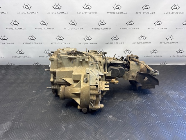 Коробка роздавальна в зборі 3242A035 MITSUBISHI