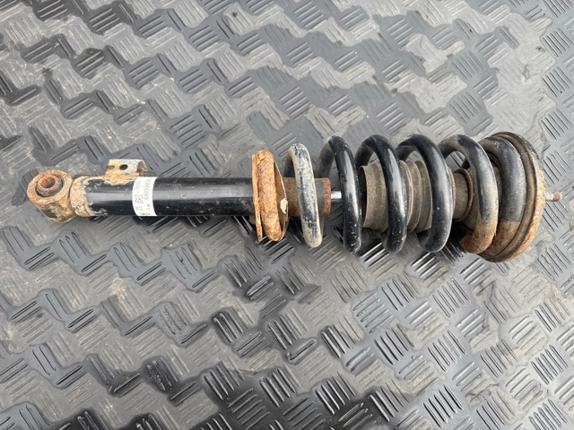 Стійка передня 4062A099 MITSUBISHI