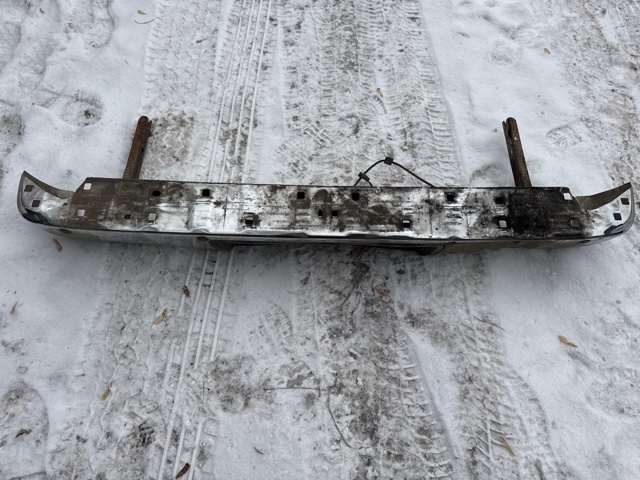 Шина бампера переднього 521050K061 TOYOTA