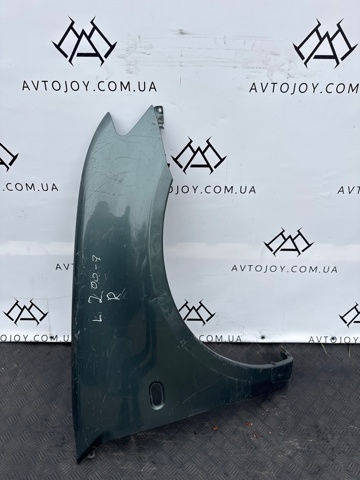 Переднє праве крило 5220A818 MITSUBISHI