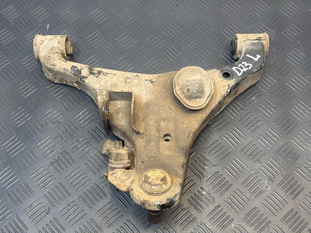 Поперечний важіль 545014KH1A NISSAN