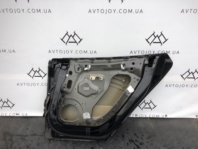 Двері задні, праві 6006566E0H TESLA