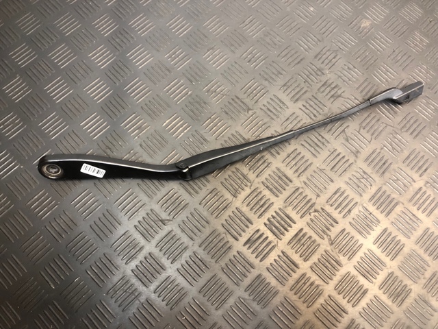 Ричаг двірника 61619479244 BMW