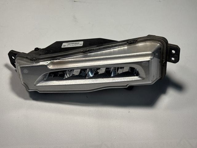 Фара протитуманна, ліва 63177406365 BMW