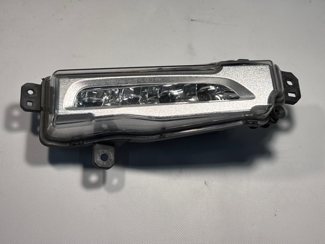 Протитуманка права 63177406366 BMW