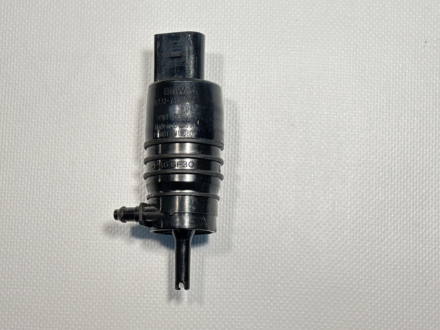 Електропомпа омивача переднього скла 67127310147 BMW