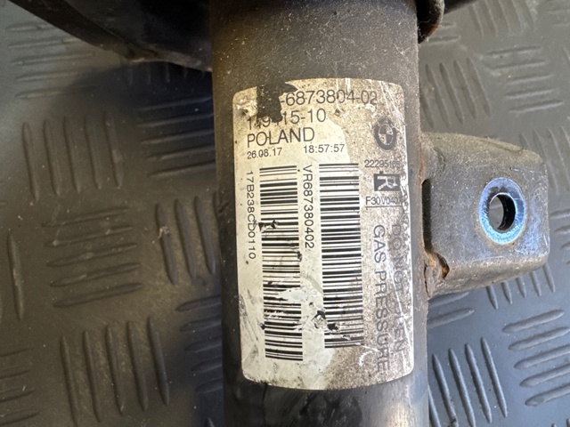 Стійка передня права 6873804 BMW