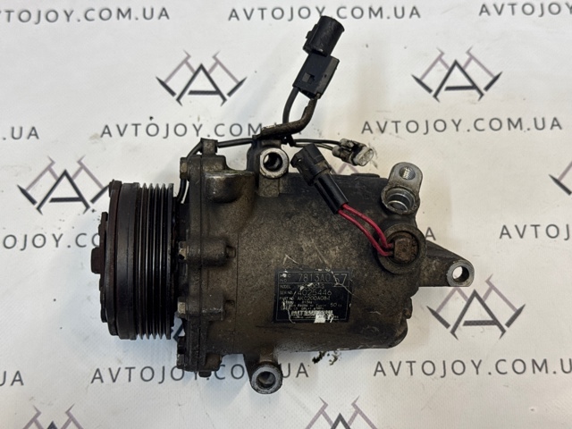 Компресор холодоагенту Міцубісі Кольт VII